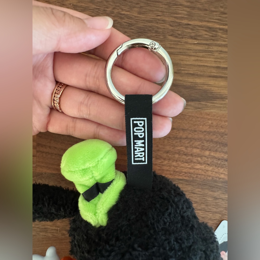 POP MART Mickey Family Cute Together Plush Pendant Goofy - Picture 8 of 10